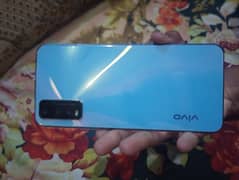 vivo y20 with box