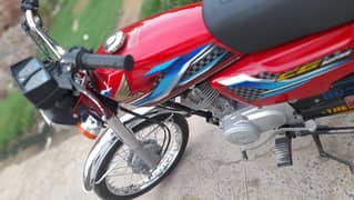 honda 125 looks like brand new