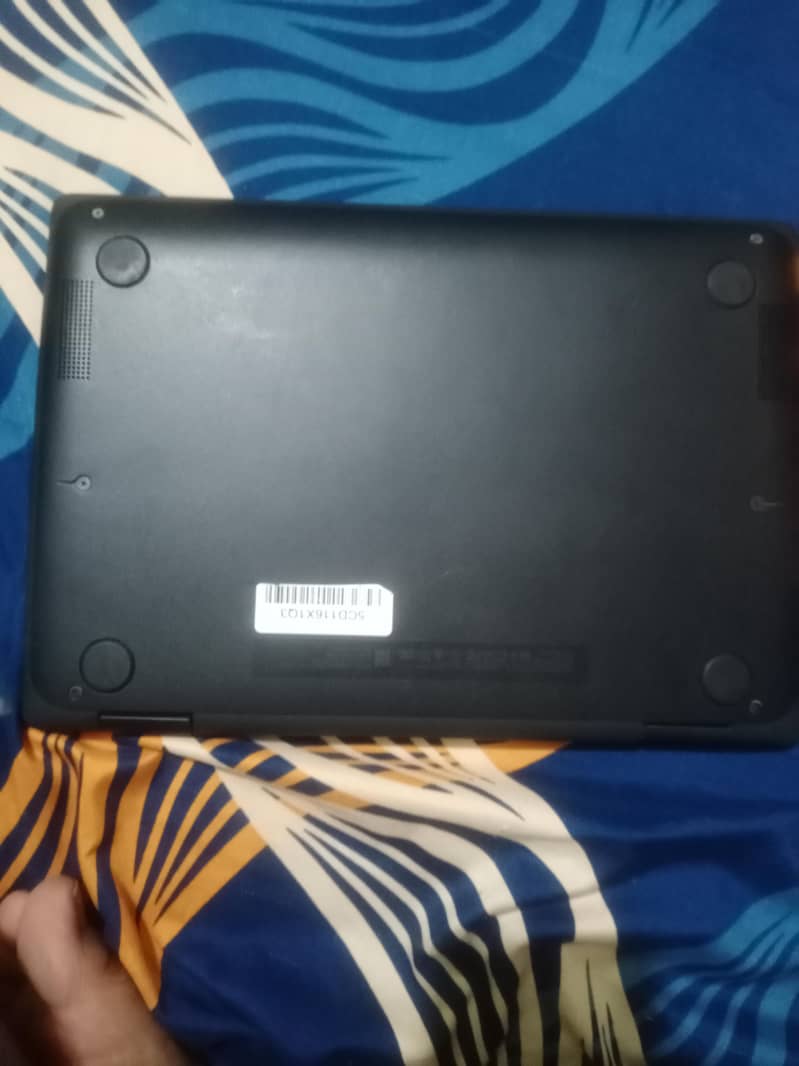Chromebook Touch display  rotate 360 degree 6