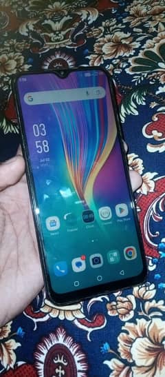 selling Infinix Hot 9 Play 4gb 64gb pta approved