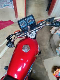 HONDA CG 125 KARACHI NUMBER BEST CONDITION