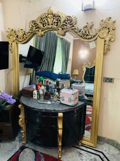 Executive Dressing Table with Huge Mirror