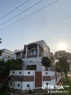 15-Marla Brand New House available For Rent