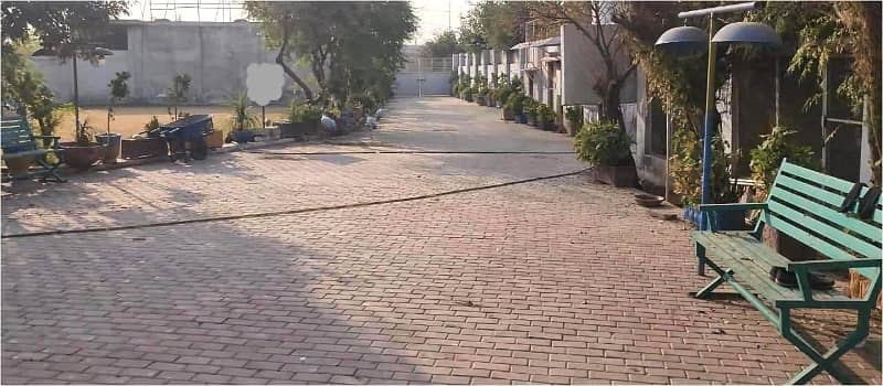 7 kanal Plot with Building on Main Express Way Interchange Big Front On Rent 9