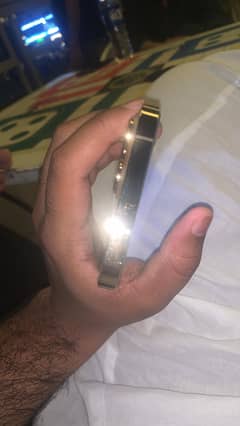 I phone 13 pro max jv