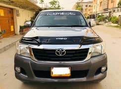 Toyota Hilux Vigo champ Model 2012