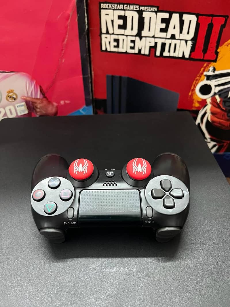 ALL TYPES OF PLAYSTATION AND XBOX CONTROLLERS 11