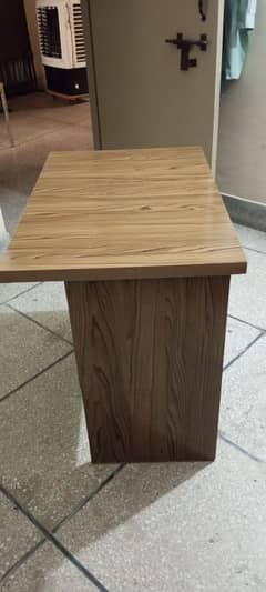 Computer Table for sale