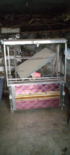 Tea cabin counter