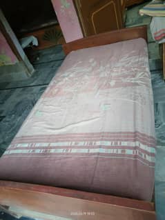 Single bed (Plung)