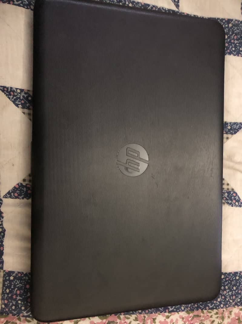 HP 15.6" Laptop, AMD CPU, AMD R4 512MB GPU, 4GB Ram 0