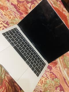 Apple MacBook Pro 2017