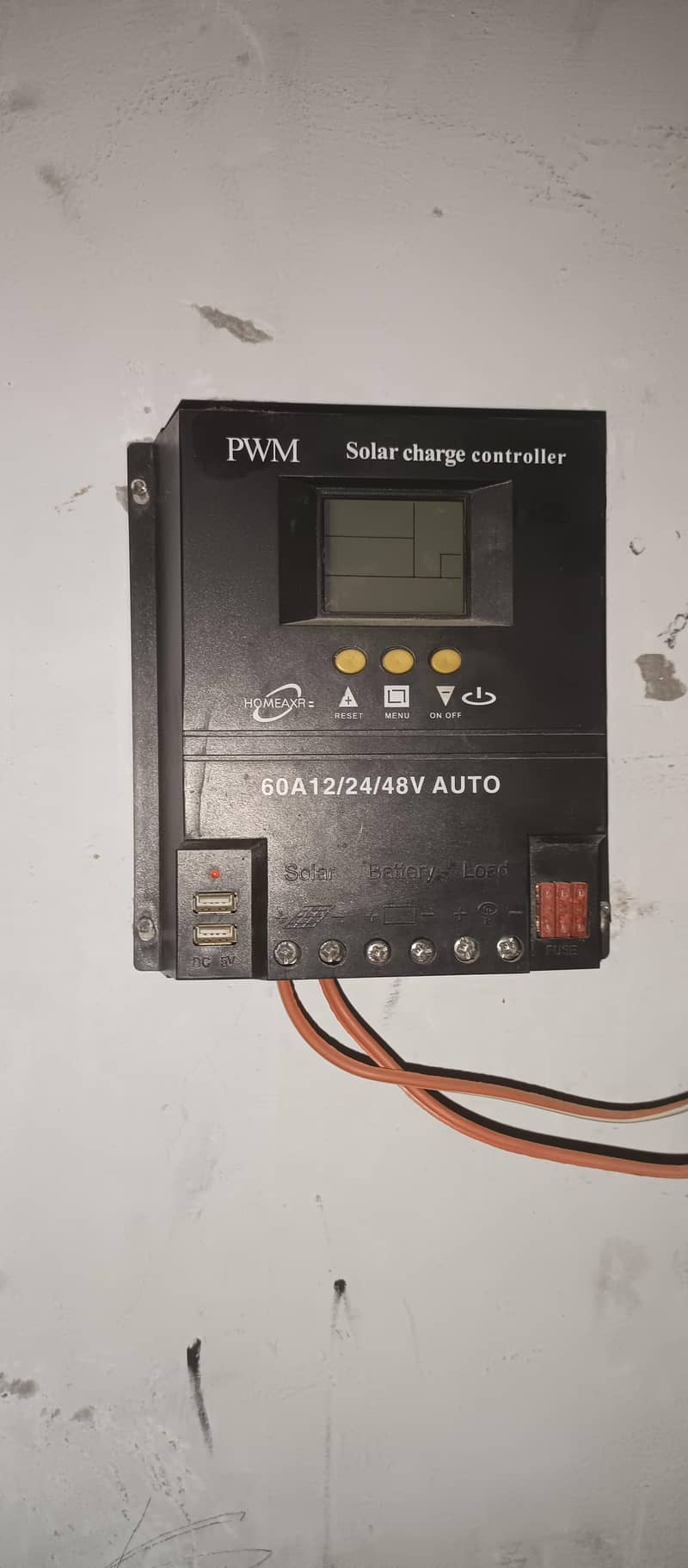 PWM Solor charger controller 60 Ampir 1