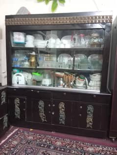 showcase and dressing table urgent for sale