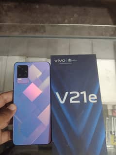 Vivo V21e 8/128 with Box  charger 10/10 Condition