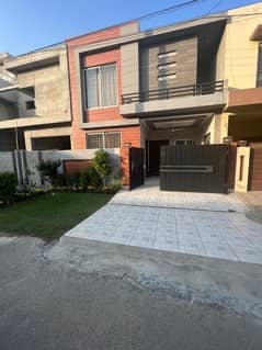 5 Marla house for Sale Lake City Meadows (Ex-statelife)