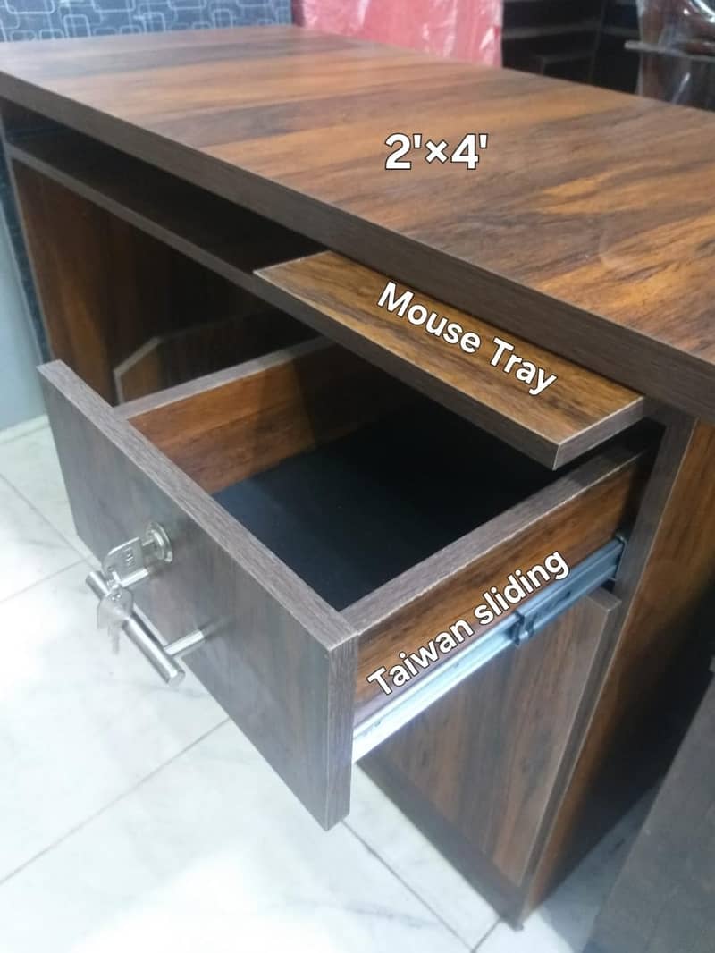 computer table/Laptop table/workstation/office table/table/ 10