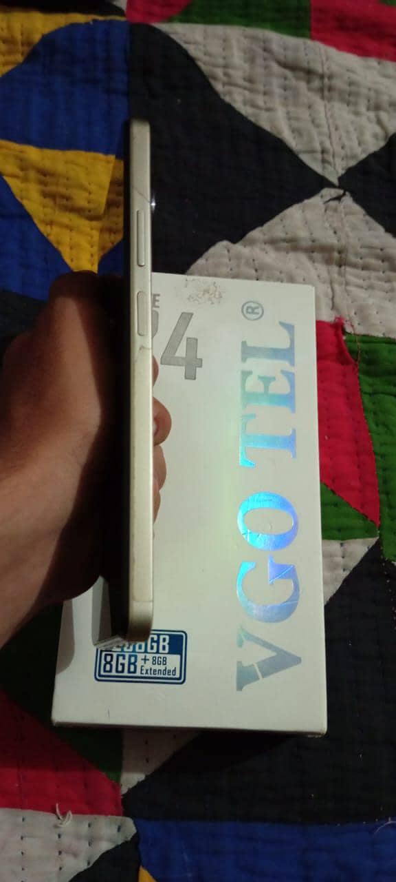 Vgo tel note 24 10 by 10 condition   ram 8+8 memory 256 1