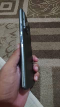 all oky koi bhi masla ni hai 8gb 128gb