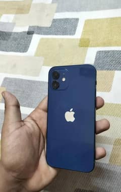 Apple iPhone 12