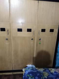 03344528225 Bed, 3door almari, dressing and side tables