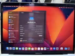 Macbook pro 2017 model 8/256