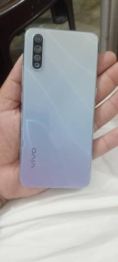 I sell my vivo s1 neat & clean condition