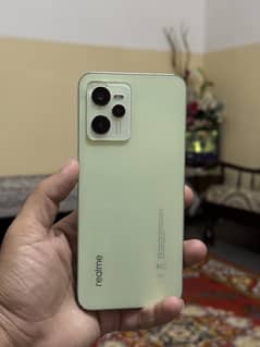 Realme C35