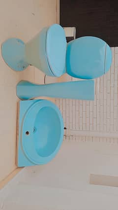 Toilet set