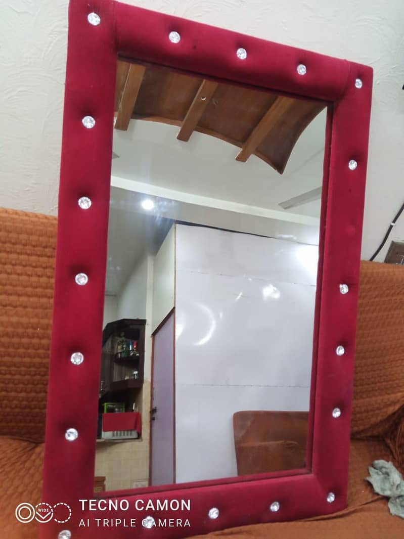condition is very good use mirror new style 2
