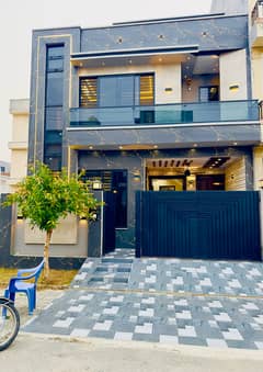 5 Marla Modern House For Sale