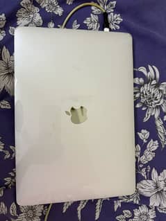 Mackbook pro 13 inch 2019