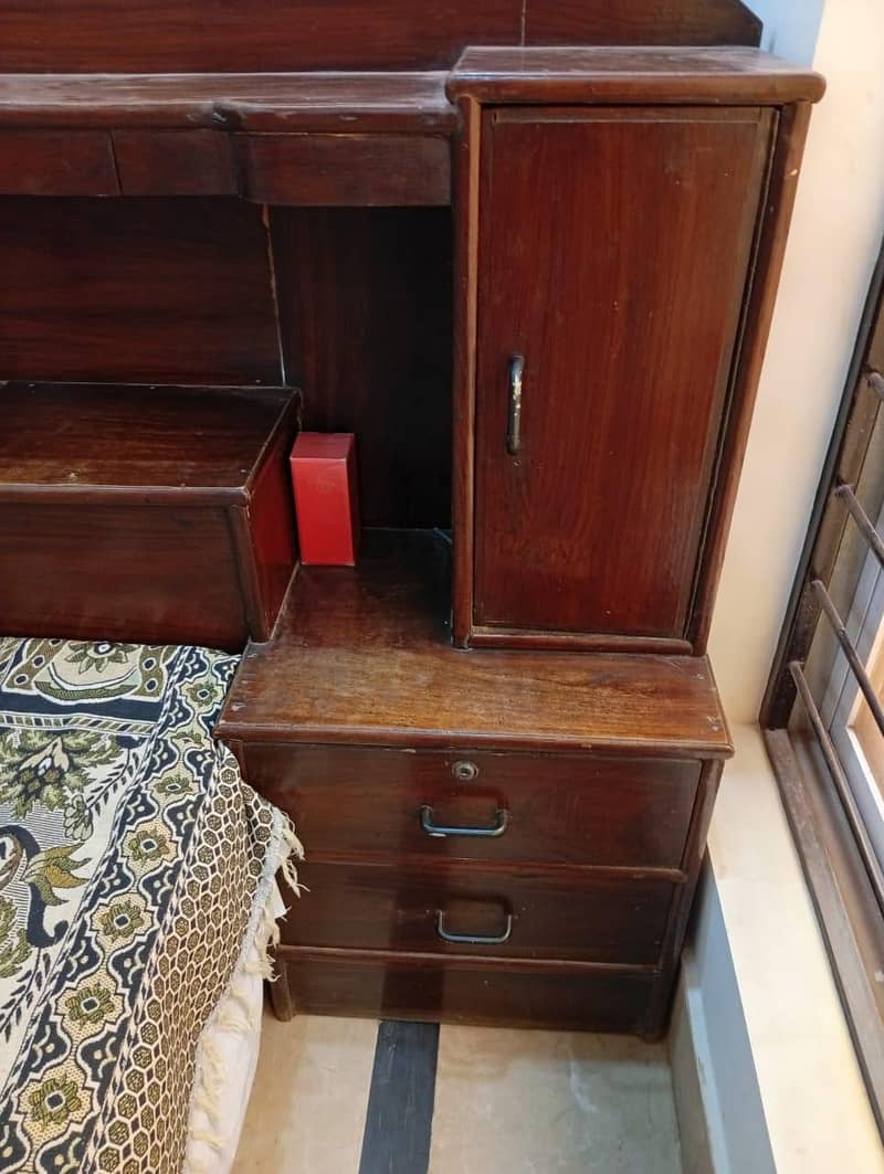 Solide double bed with attached side table and with mattress 3