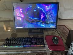 pc setup (gaming monitor, rgb mouse keyboard)