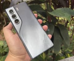 Tecno Camon