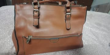 Stylish hand bag