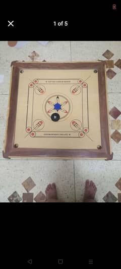 carrom board