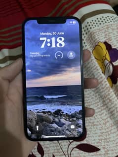 Iphone 12 64gb jv under apple warranty