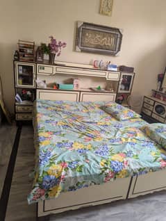 Chinioti King size bed and dressing table