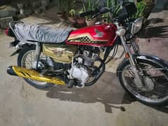 HONDA 125 2024 END SPACIAL GOLDEN EDITION NUT TO NUT GENUINE