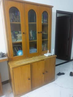 bookshelf available only for 3000