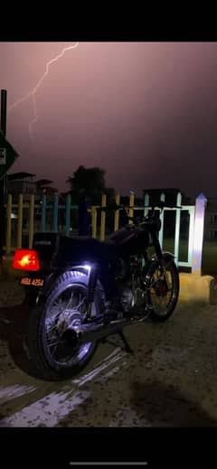 Honda 125 2004 model