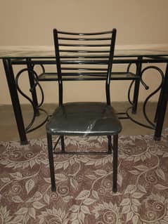 4 seater dining table
