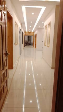 2.5 kanal Brand new designer House