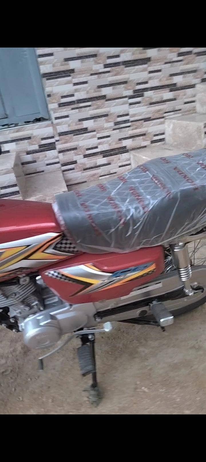 3500 kms drive applied condition with papers and extra parts 4