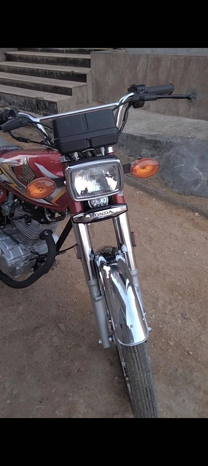 3500 kms drive applied condition with papers and extra parts 5
