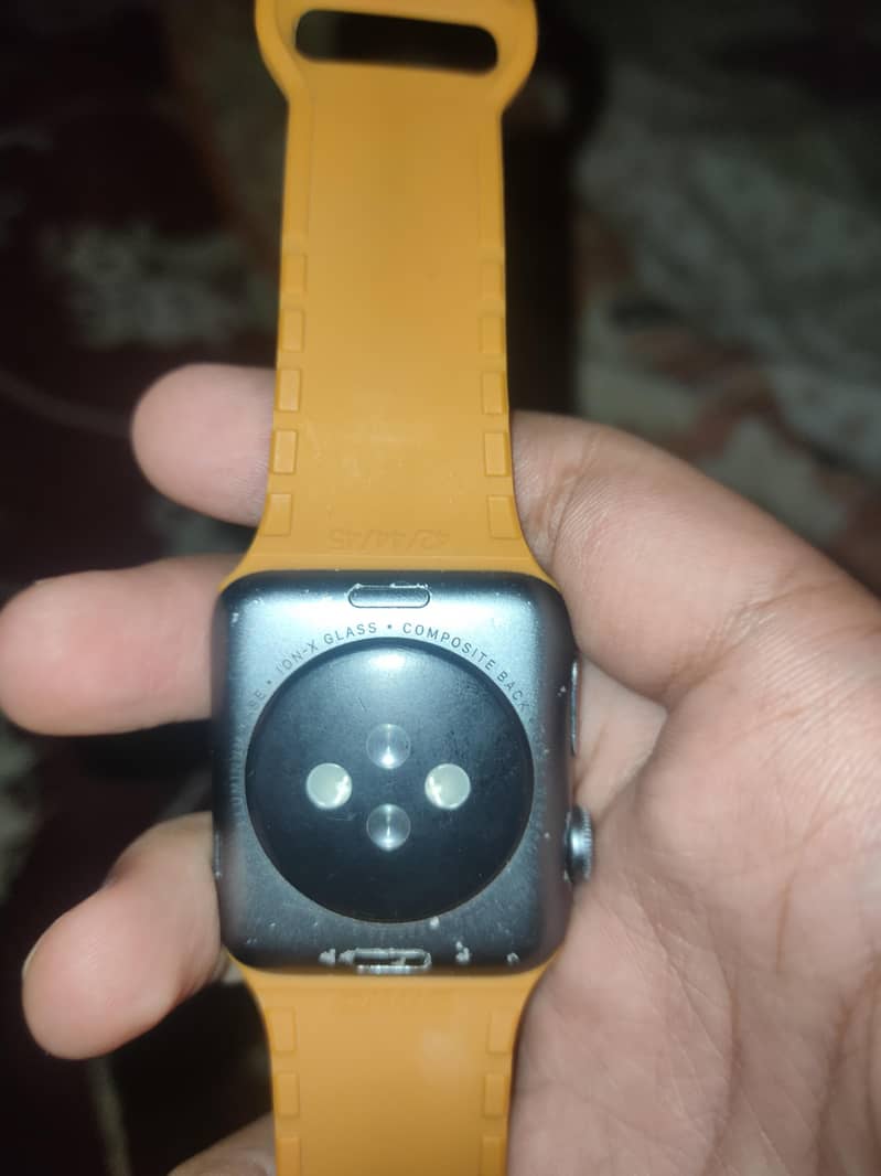 Apples watch series 3 without original strap and without box all ok 1