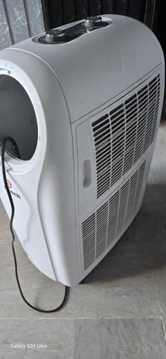 Portable AC