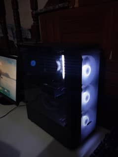 Ryzen 5 5600, GTX 1660 Super, Gaming B550