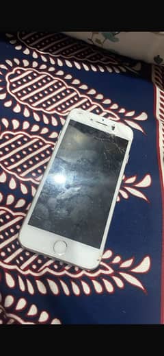 iPhone 7 32 gb pta approved read add carefully